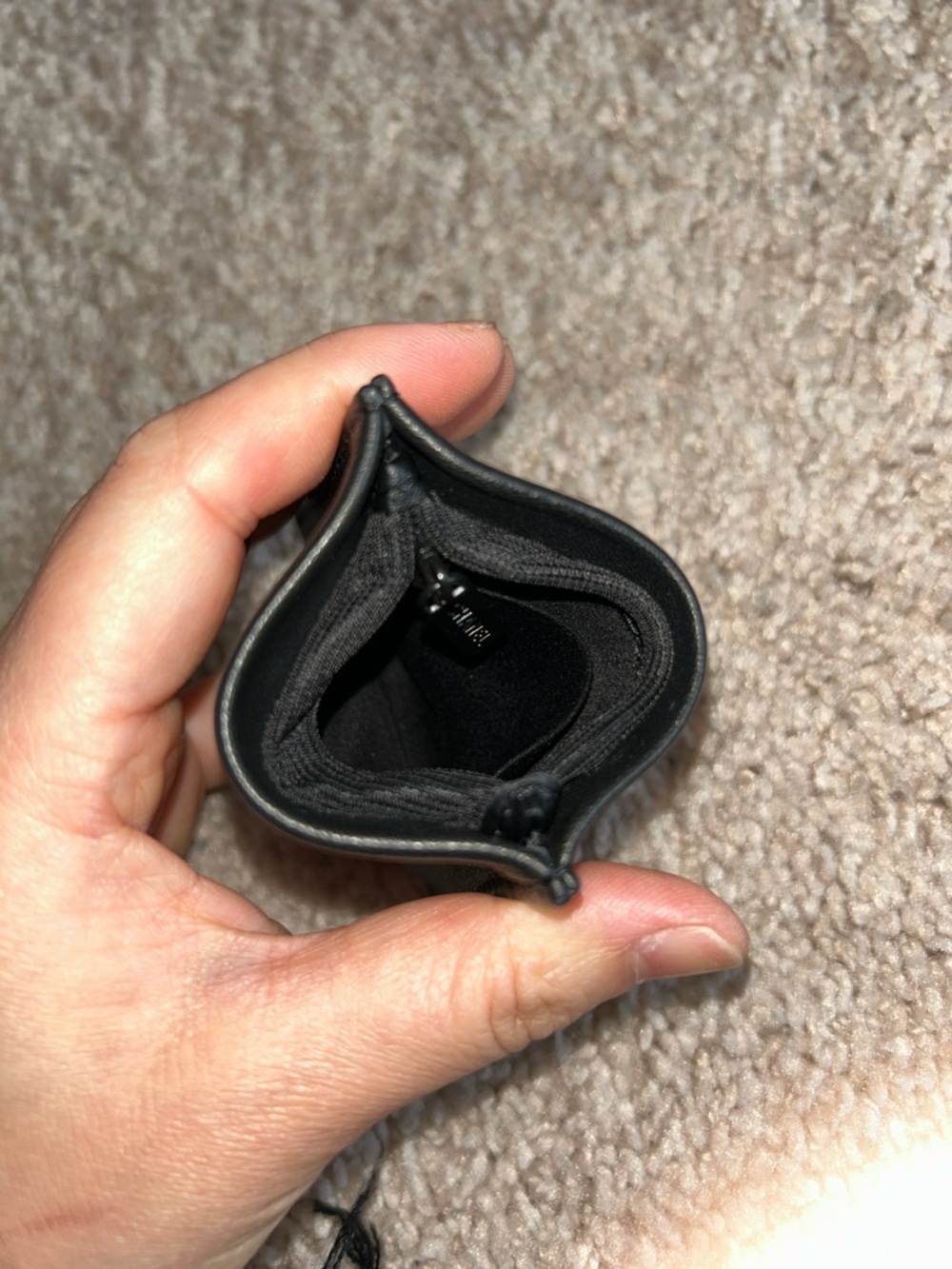 Chanel jewelry pouch - Picture 9 of 13
